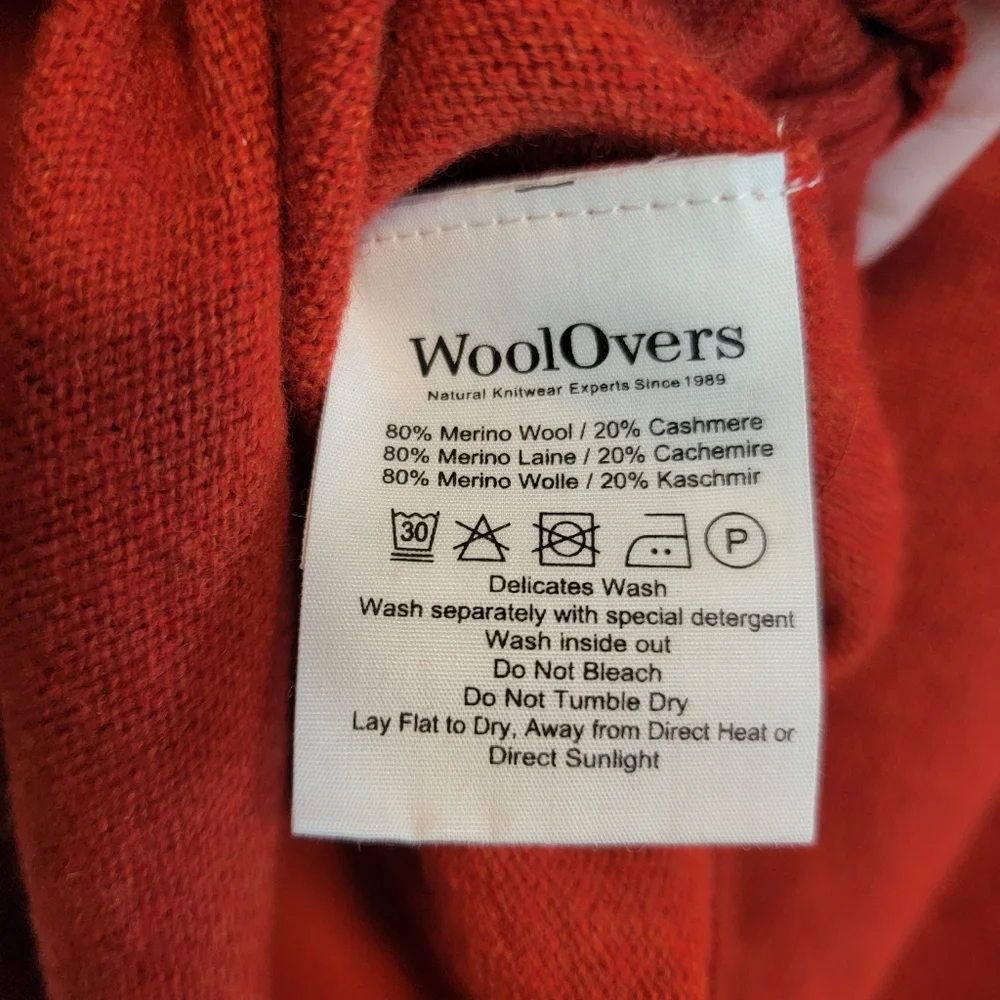 WoolOvers Sweater Vest Sz L  Soft Merino Wool Cashmere Golf Preppy Tennis Club